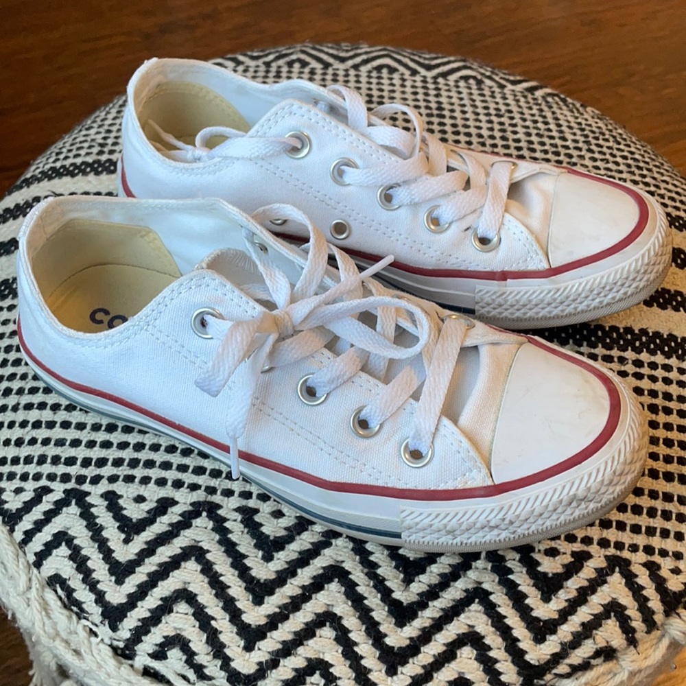 Converse, Barely Worn